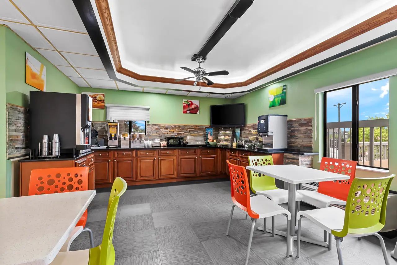 Free Continental Breakfast